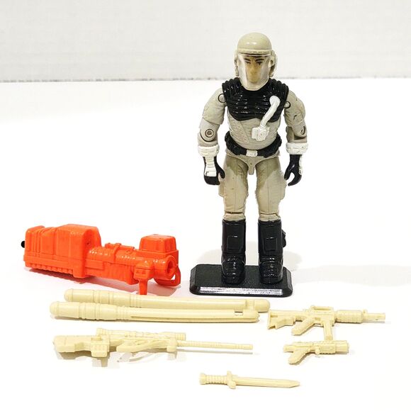 GI Joe Battle Corps Snow Storm Figure Glacier Weapons Gray Black Vtg Hasbro 1992 - Picture 1 of 10
